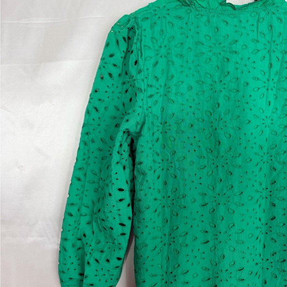 NWT Green Eyelet Long Sleeve Blouse – Size Small – Lined - Picture 5 of 9